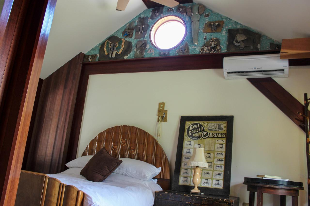 New Park Retreat Hotel Ithaca Esterno foto
