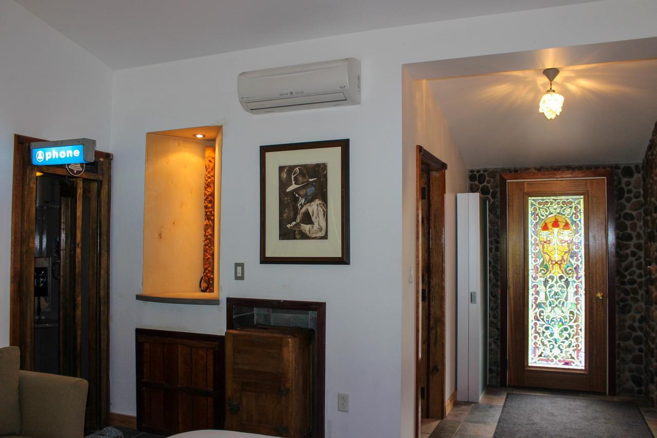 New Park Retreat Hotel Ithaca Esterno foto