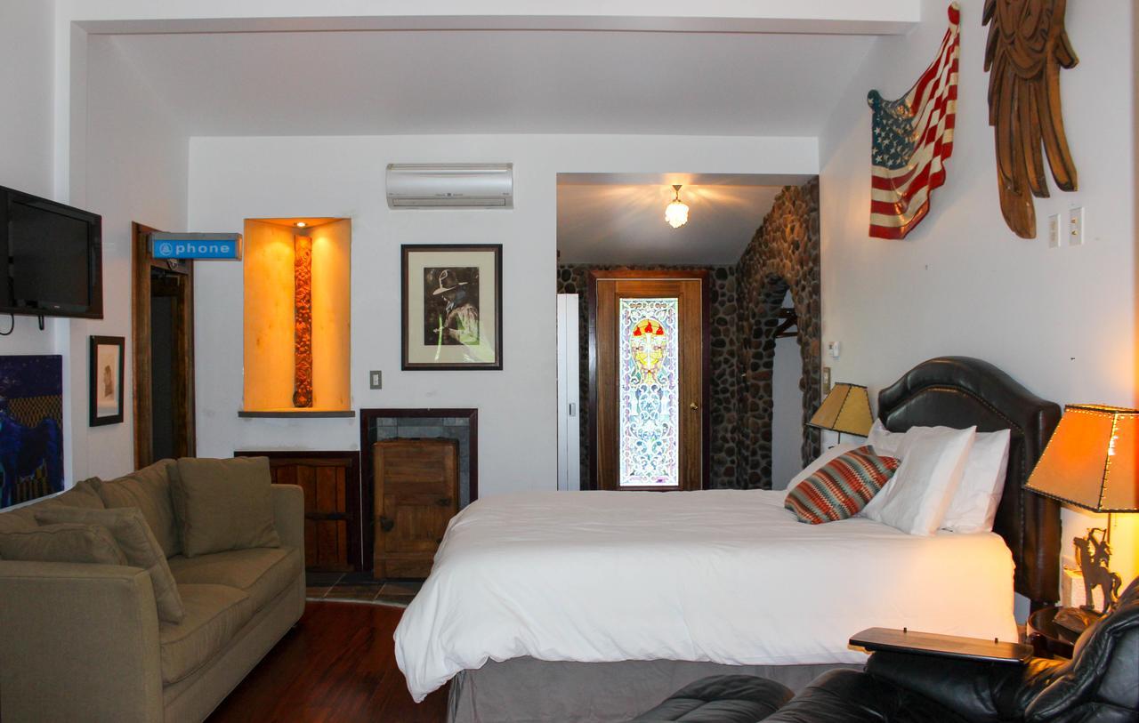 New Park Retreat Hotel Ithaca Esterno foto