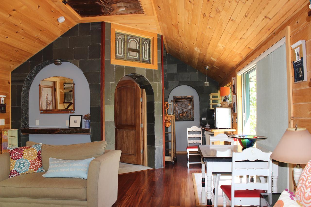 New Park Retreat Hotel Ithaca Esterno foto